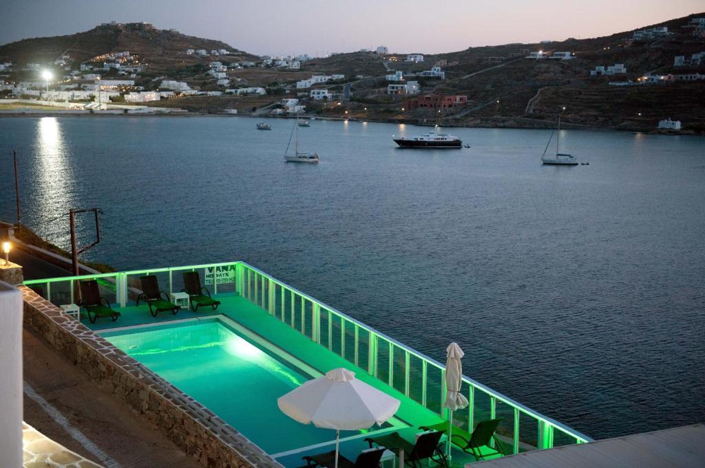 Vana Holidays Ornos  Luaran gambar