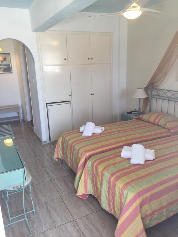 Vana Holidays Ornos  Luaran gambar